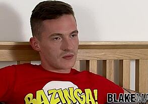 Uncut cock gets a facial