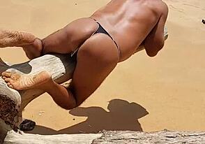 Ladysilva's gay solo beach scene