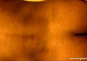 Raw masculinity in self-pleasure scene
