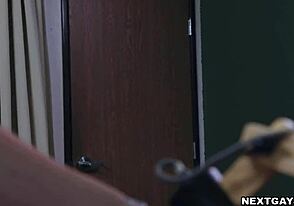 Steamy office encounter: hot gay scene